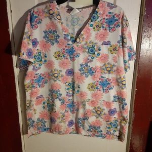 Floral scrub top